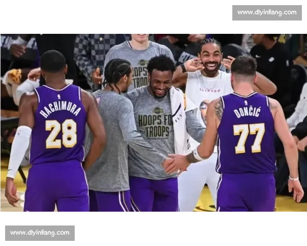 马刺与湖人巅峰对决老牌豪门碰撞西部格局再起波澜赛场火花四溅引爆关注