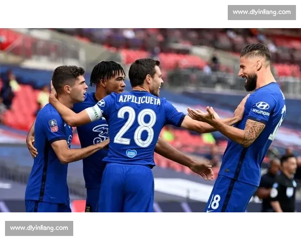 震撼再现！奥尔季科夫神级肘击重创对手